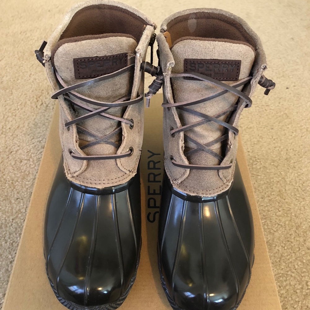 Sperry duck boots / snow boots